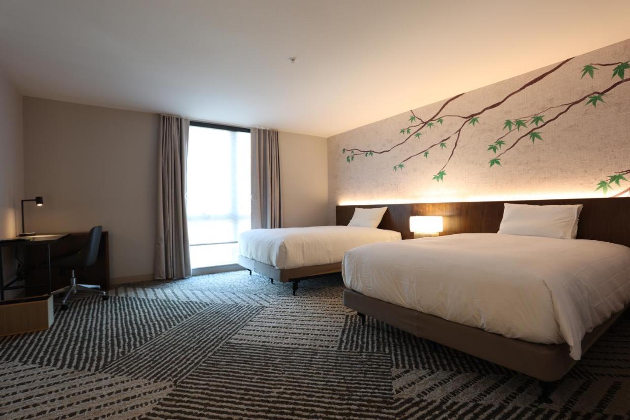 Cedartree Hotel Portland Хилсбъро Екстериор снимка