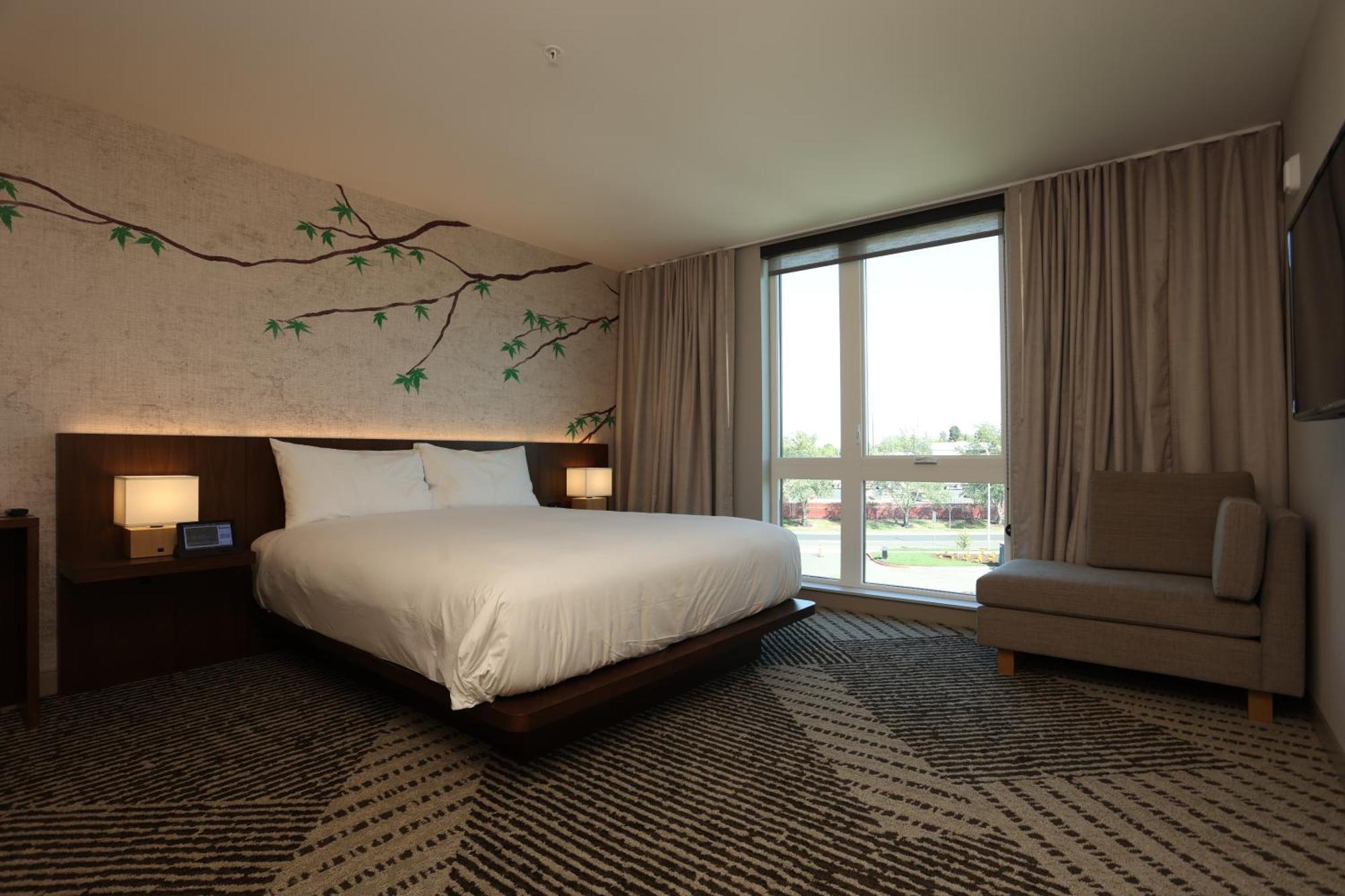 Cedartree Hotel Portland Хилсбъро Екстериор снимка
